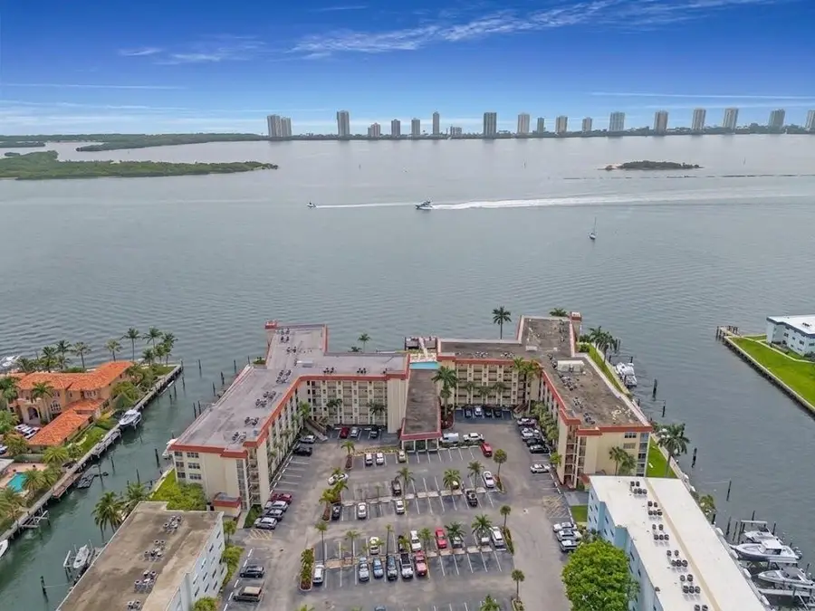 108 Paradise Harbour Boulevard #514, North Palm Beach, FL 33408 - #2