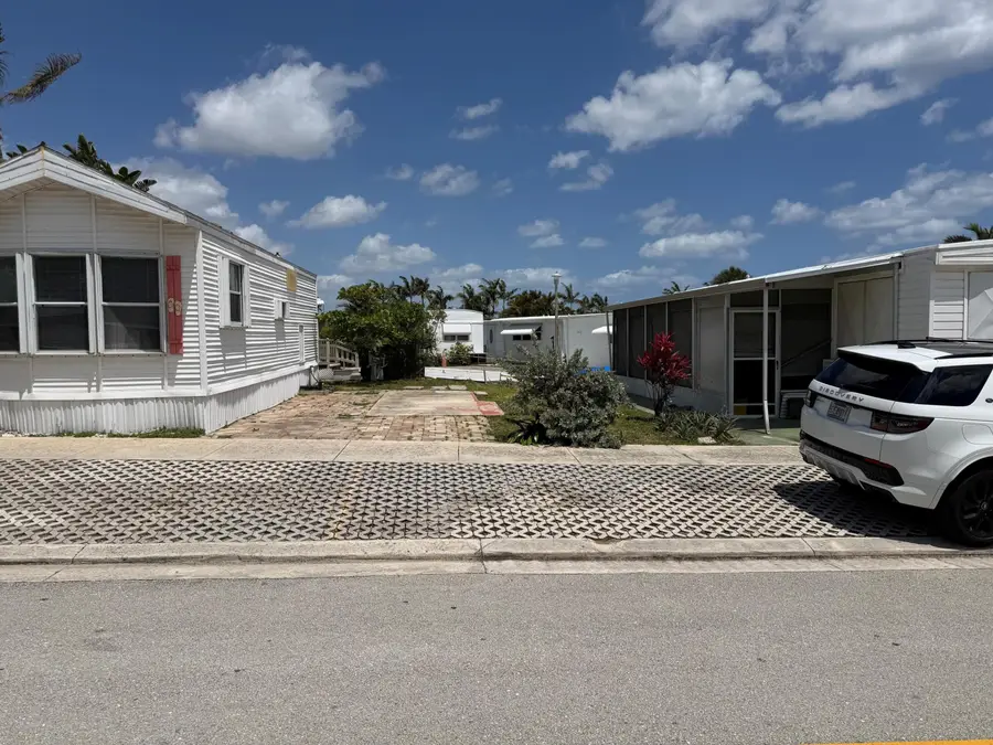 23 Briny Breezes Boulevard, Briny Breezes, FL 33435 - #2