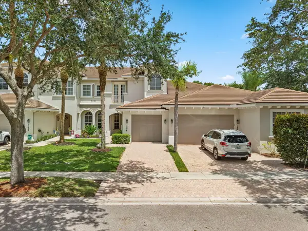 6394 Bella Circle #1004, Boynton Beach, FL 33437