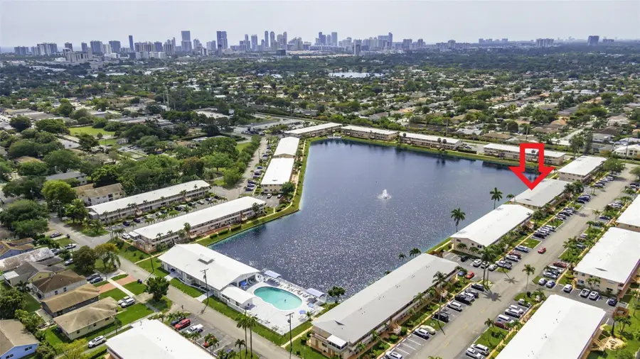 925 SW 11th Avenue #Unit j17, Hallandale Beach, FL 33009 - #2