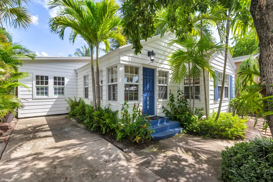 609 Palm Street, West Palm Beach, FL 33401 - #2