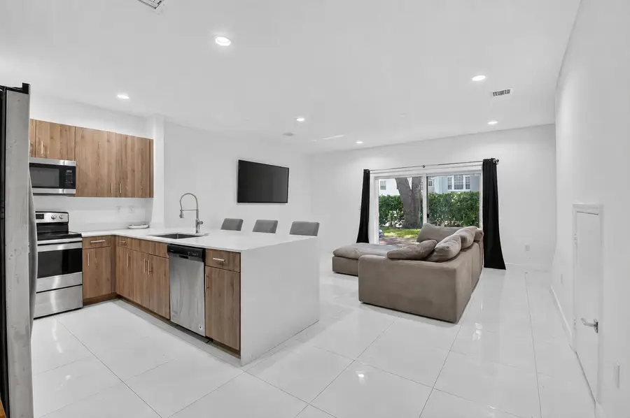 1030 Crystal Way #103, Delray Beach, FL 33444 - #3