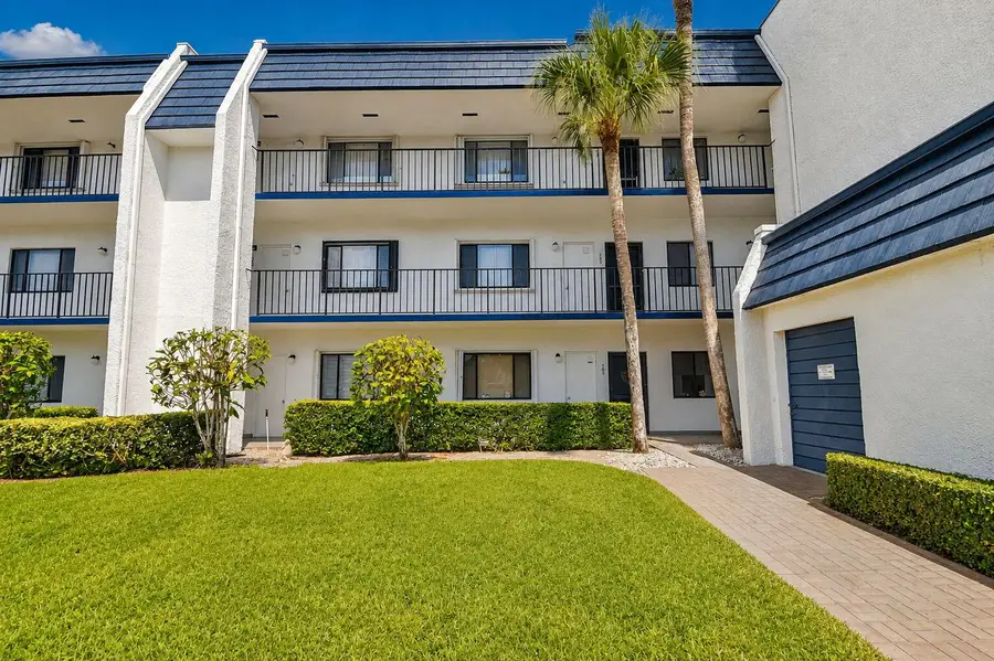 4483 Luxemburg Court #103, Lake Worth, FL 33467 - #2