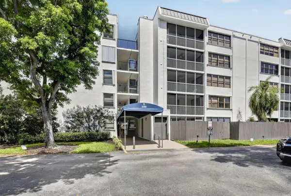 3350 NE 192nd Street #2B-B, Aventura, FL 33180