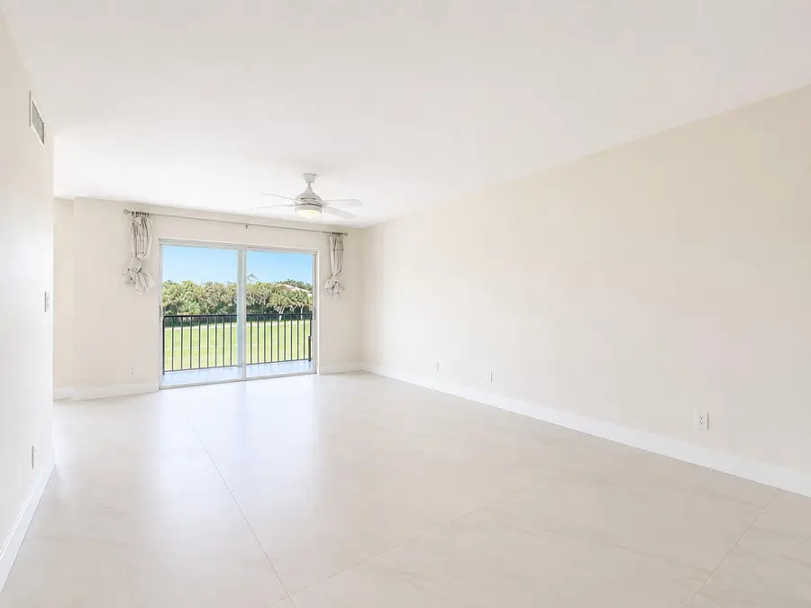 9411 N Hollybrook Lake Drive #310, Pembroke Pines, FL 33025 - #3