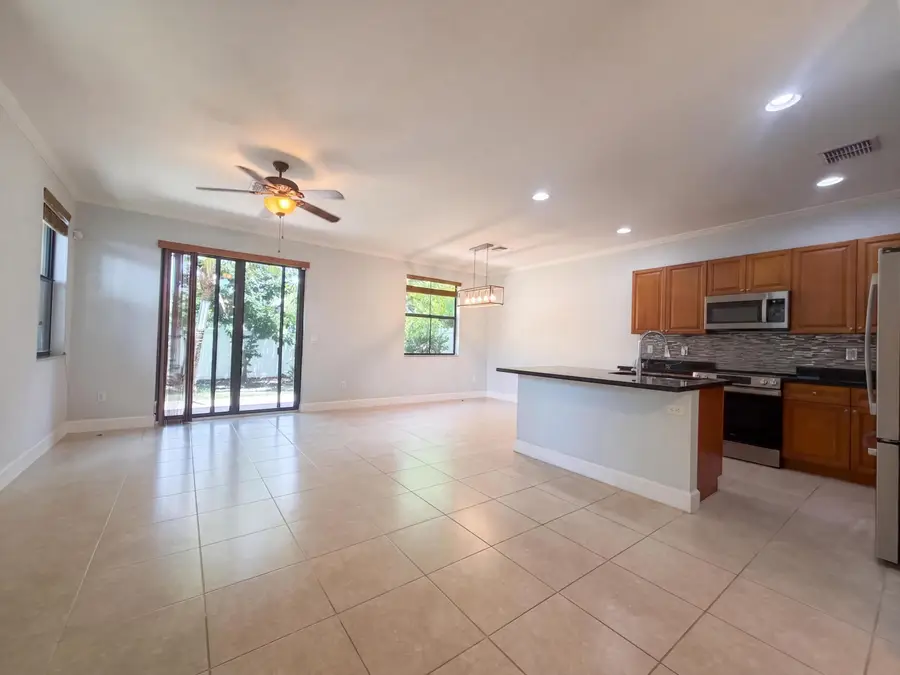 4967 NW 59th Street, Tamarac, FL 33319 - #2