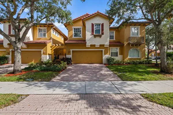 11945 NW 57th Manor, Coral Springs, FL 33076
