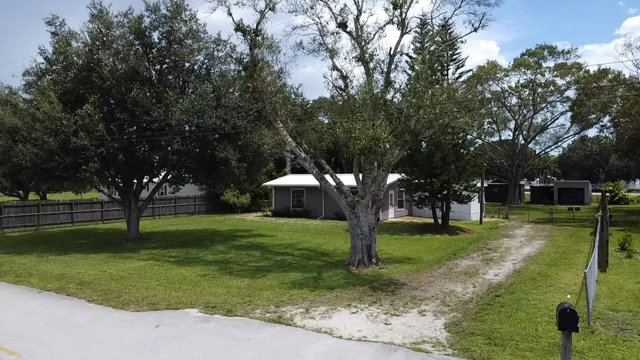 1214 Alligator Road, Moore Haven, FL 33471 - #2