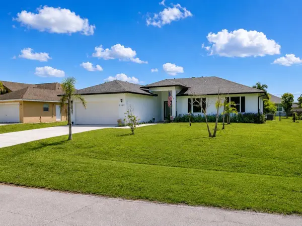 2329 SW Mountwell Street, Port St Lucie, FL 34984
