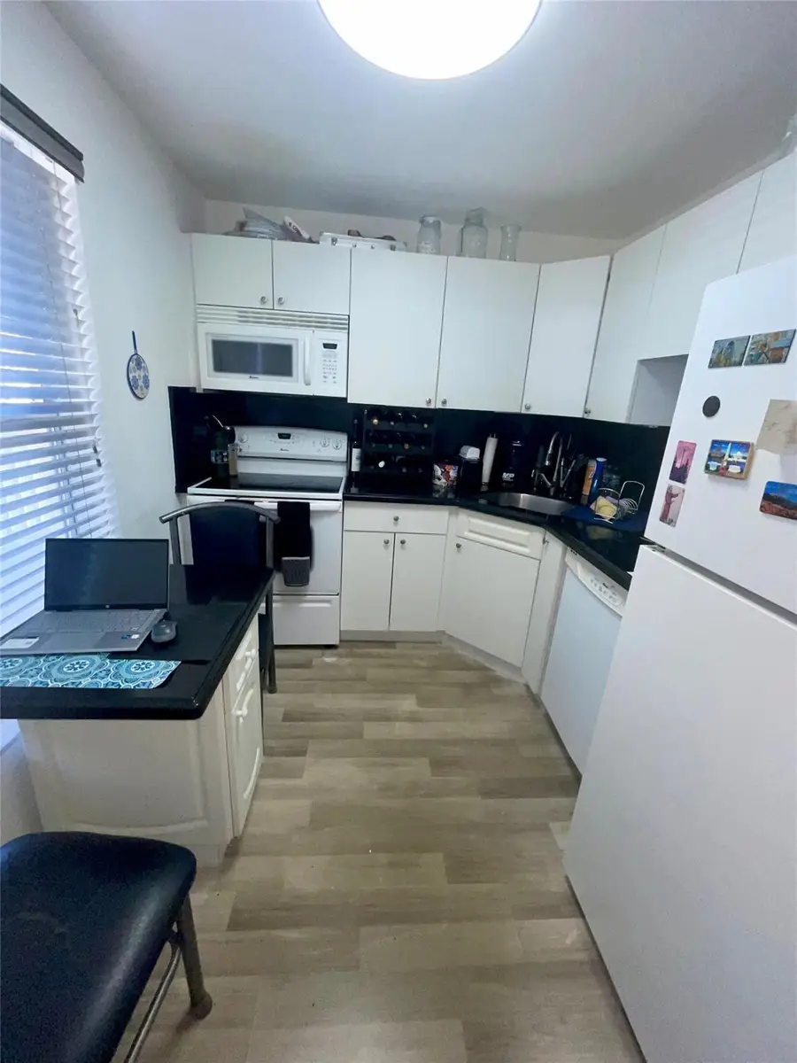5860 NW 64th Avenue #206, Tamarac, FL 33319 - #3
