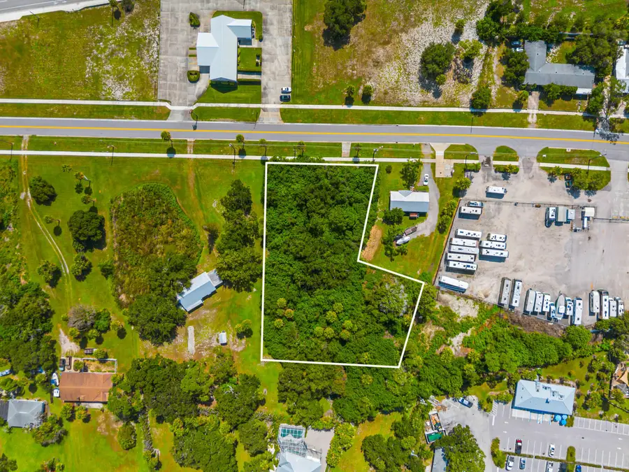 1654 N Central Avenue, Sebastian, FL 32958 - #2