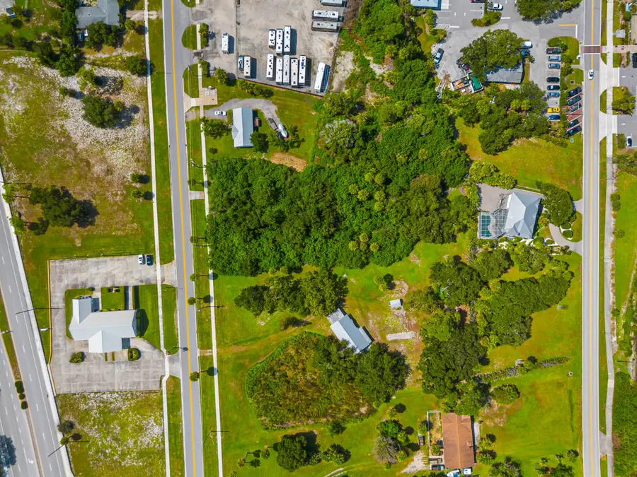 1654 N Central Avenue, Sebastian, FL 32958 - #3