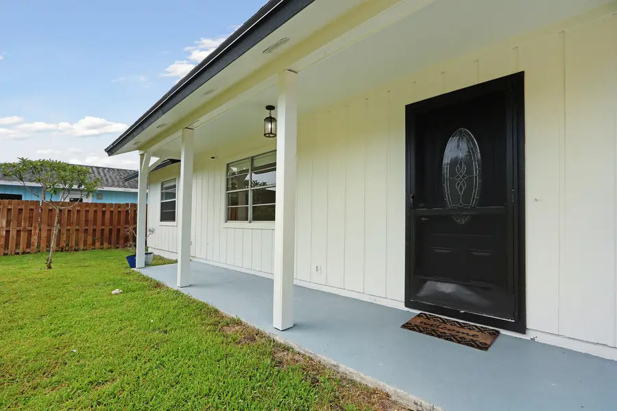 8340 SE Camellia Drive, Hobe Sound, FL 33455 - #2