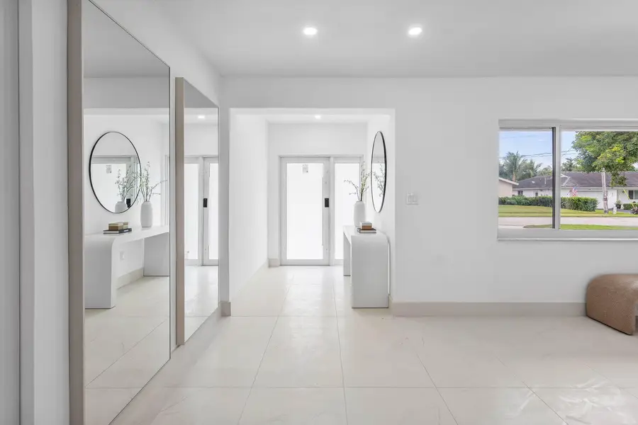 921 SW 11th Terrace, Boca Raton, FL 33486 - #2