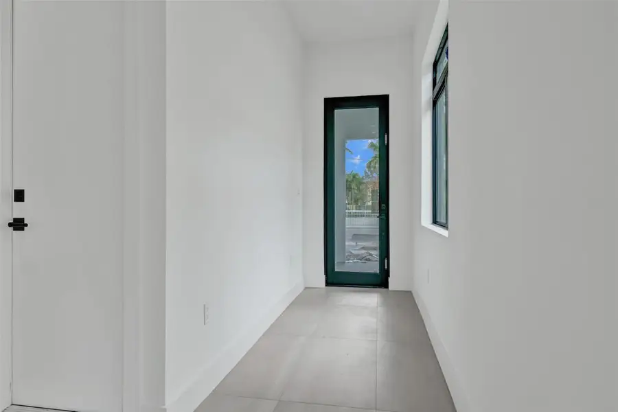 606 SW 7th Avenue, Fort Lauderdale, FL 33315 - #2