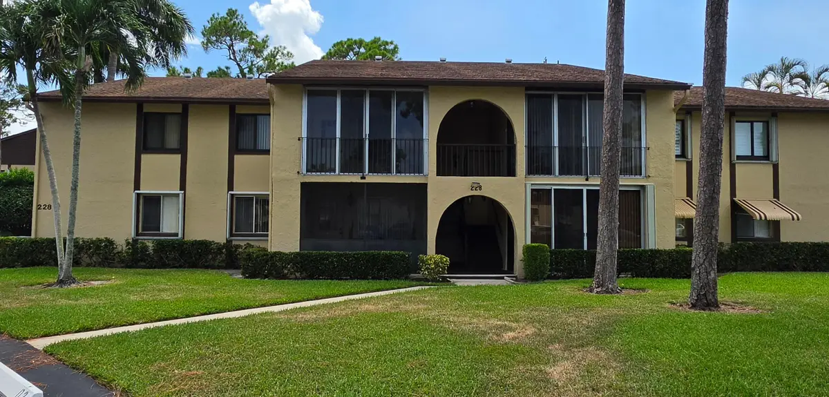 228 Pine Hov Circle, Greenacres, FL 33463 - #1