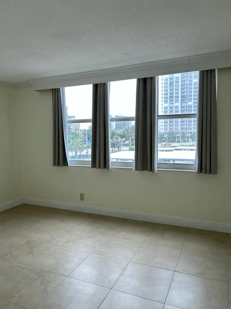305 N Pompano Beach Boulevard #205, Pompano Beach, FL 33062 - #3