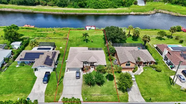 1879 SW Import Drive, Port St Lucie, FL 34953