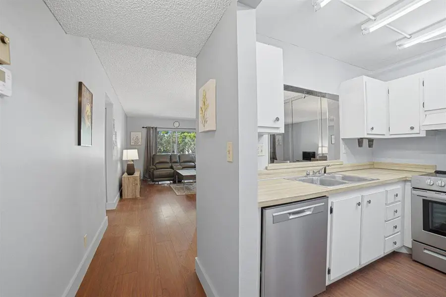 4151 NW 90th Avenue #207, Coral Springs, FL 33065 - #3