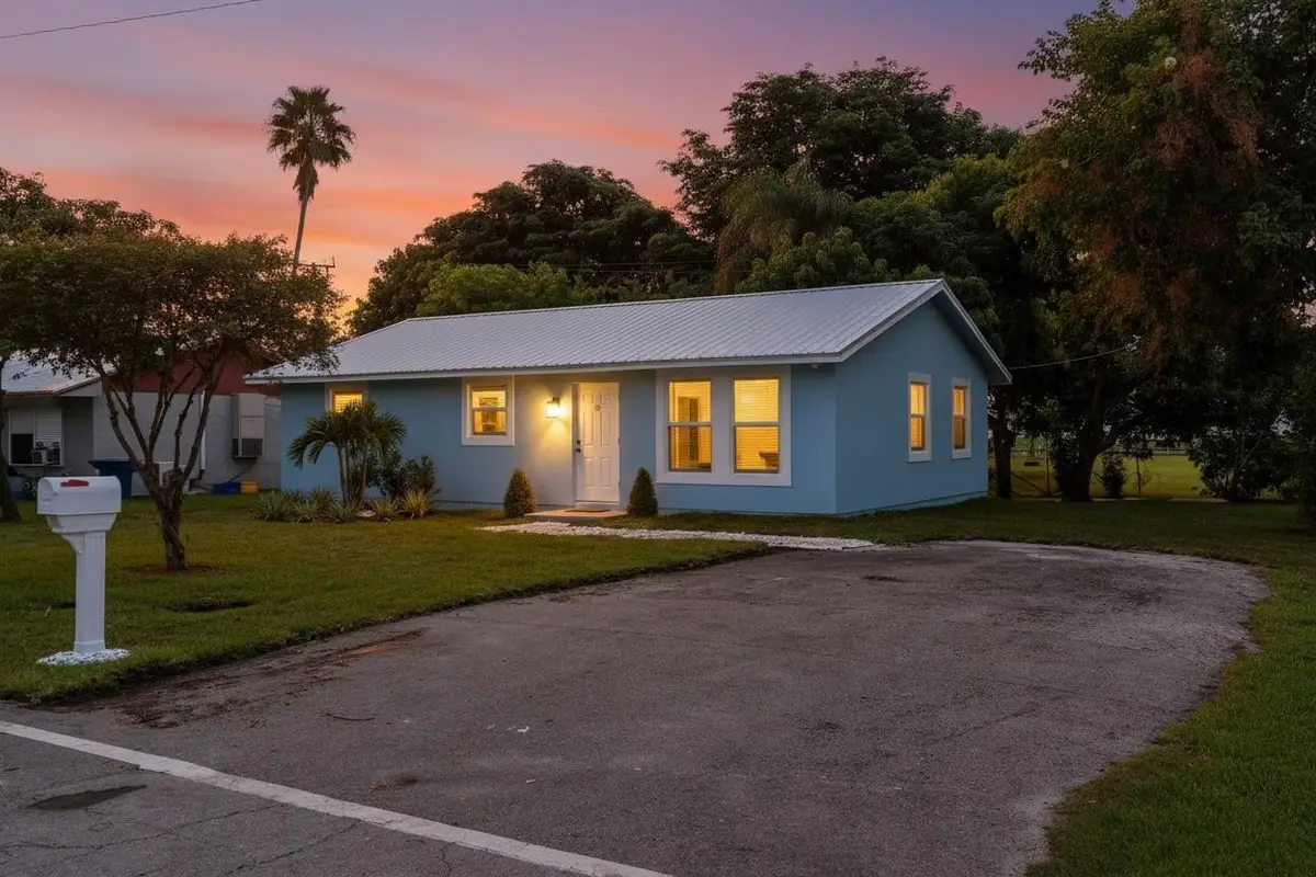 625 NW 14th Street, Belle Glade, FL 33430 - #1