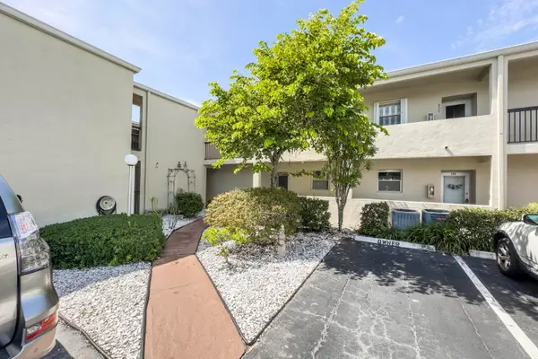 2540 Boundbrook Boulevard #204, Palm Springs, FL 33406