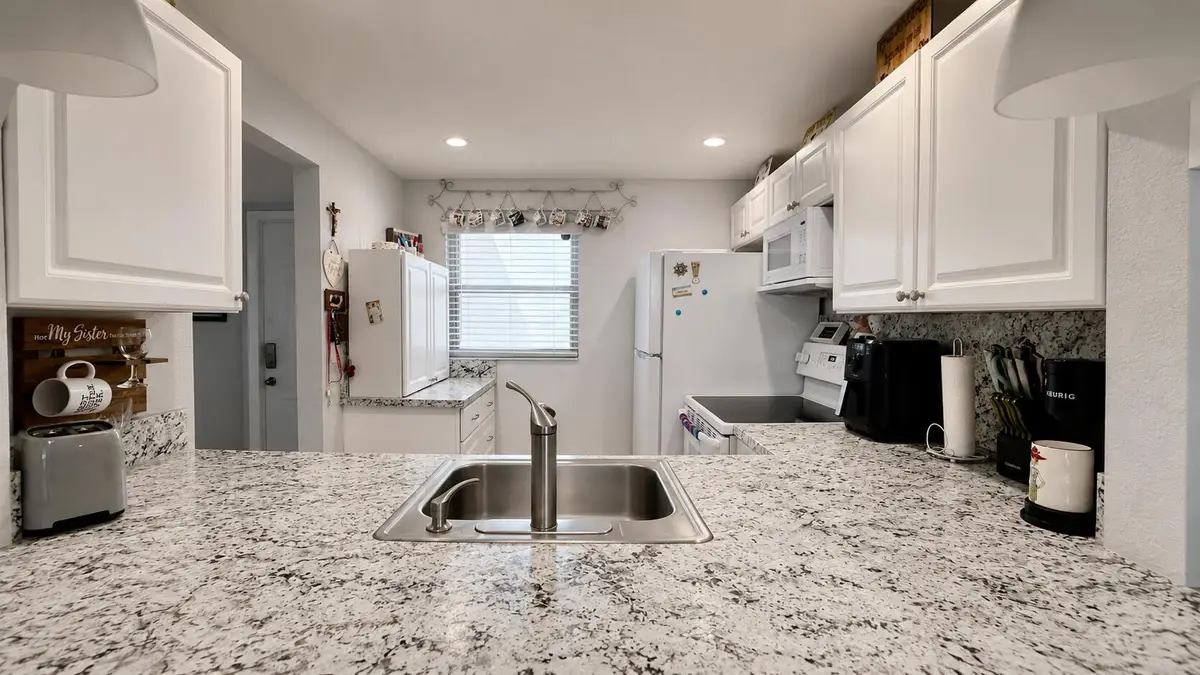 9480 Poinciana Place #201, Davie, FL 33324 - #1