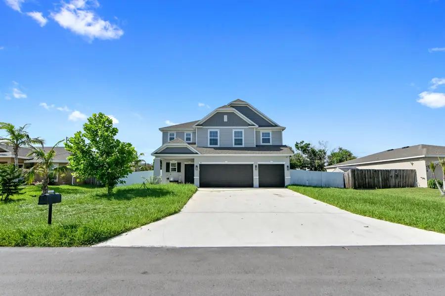 412 SW Dailey Avenue, Port Saint Lucie, FL 34953 - #2
