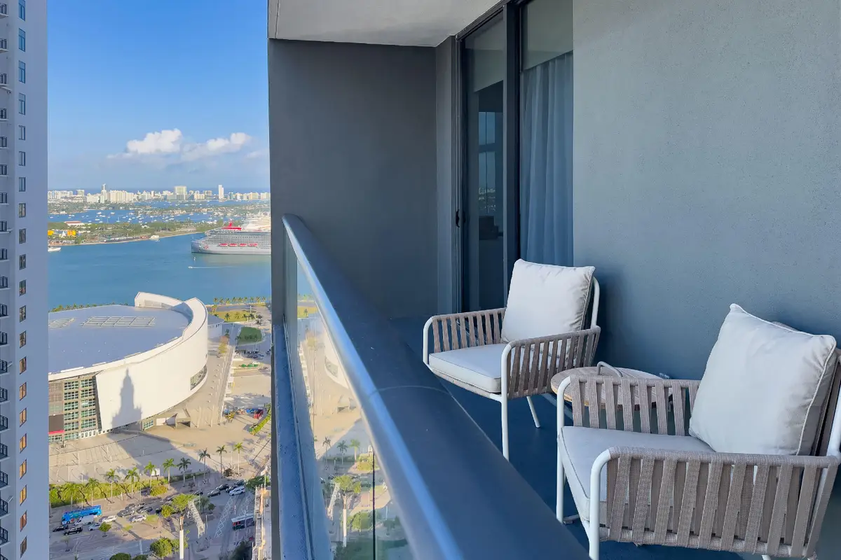 601 NE 1 Avenue #3401, Miami, FL 33132 - #1