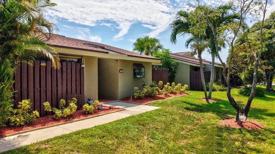 204 Meadows Drive, Boynton Beach, FL 33436 - #3