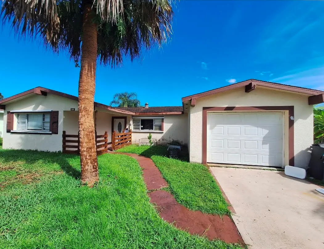 115 SE Camino Street, Port Saint Lucie, FL 34952 - #1