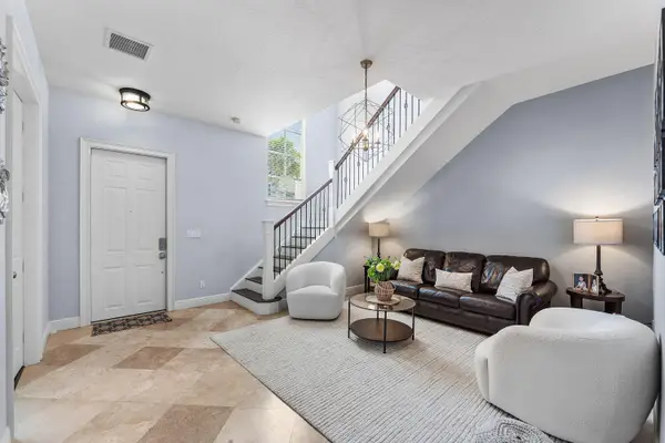 115 Via Poinciana Lane, Boca Raton, FL 33487