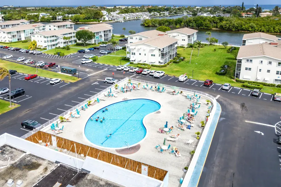 150 Horizon Street E, Boynton Beach, FL 33435 - #3