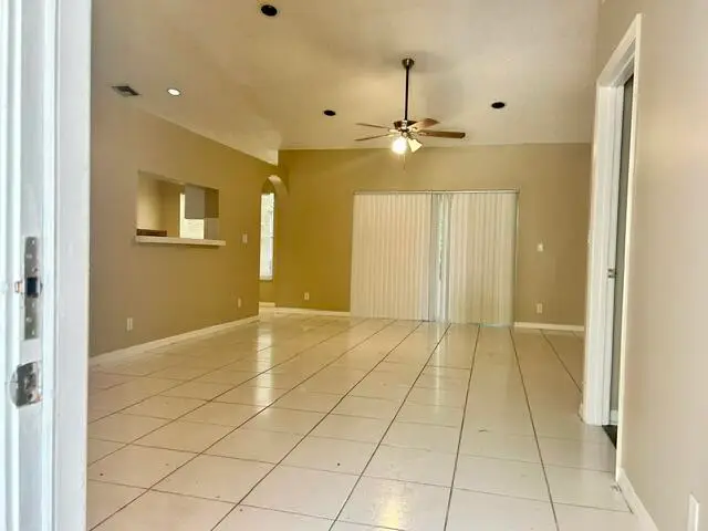 7570 NW 47th Avenue, Coconut Creek, FL 33073 - #3