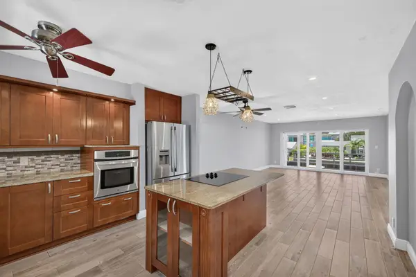 2820 NE 30th Street #9, Fort Lauderdale, FL 33306