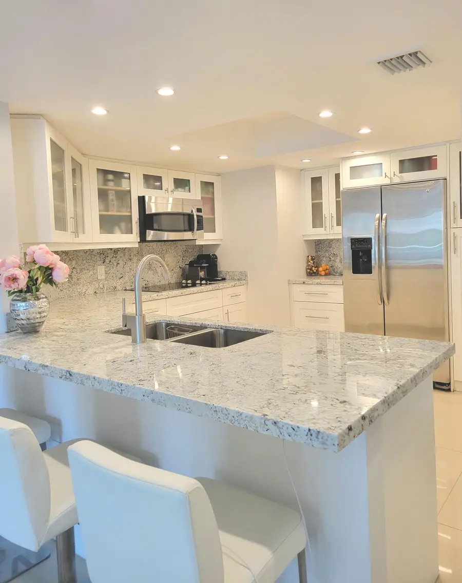 3000 E Sunrise Boulevard #2B, Fort Lauderdale, FL 33304 - #2