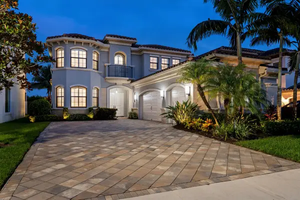 9889 Bozzano Drive, Delray Beach, FL 33446