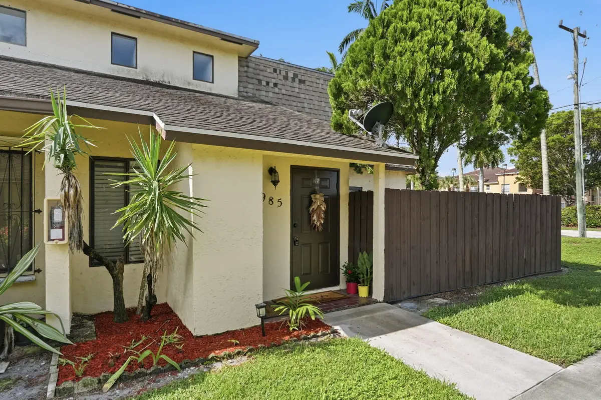 2985 Genoa Place #2985, West Palm Beach, FL 33406 - #1