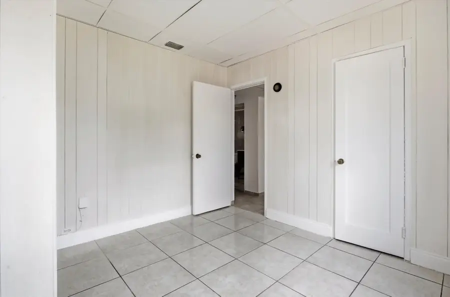 620 E 46th Street, Hialeah, FL 33013 - #2