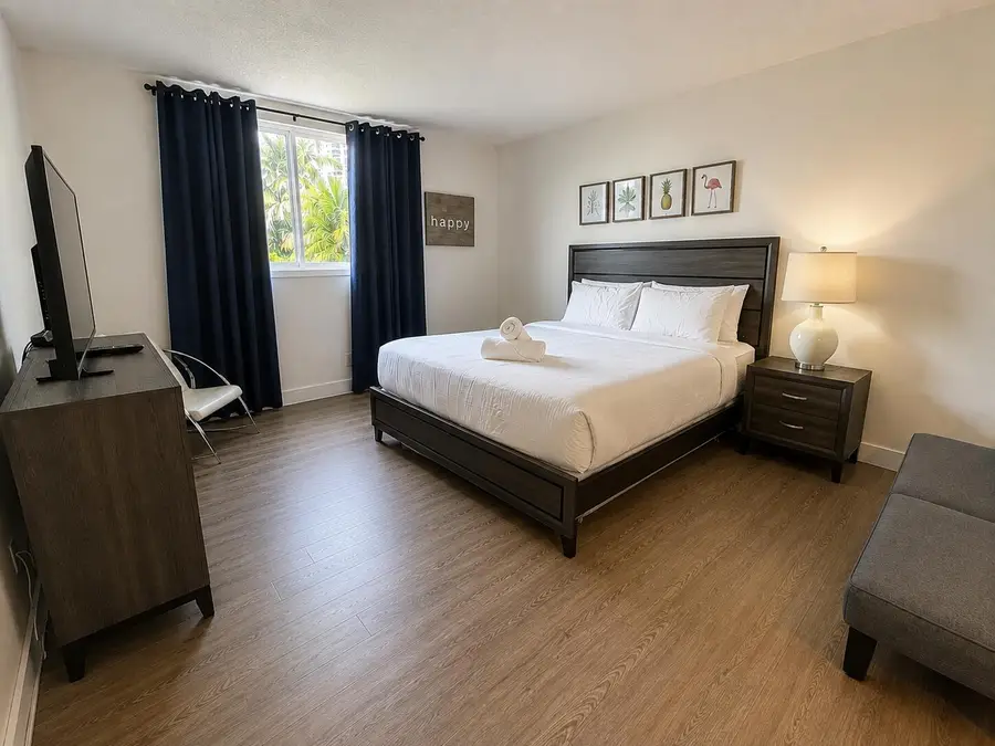 19370 Collins Avenue #301, Sunny Isles Beach, FL 33160 - #3