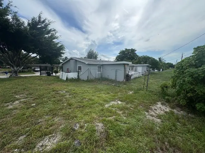 3141 49th Lane S, Lake Worth Beach, FL 33461 - #3