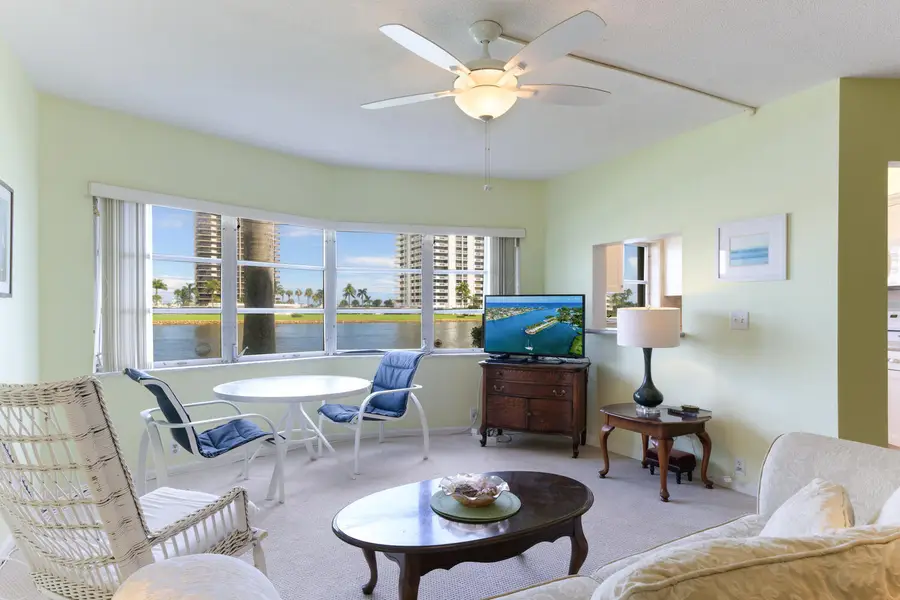 28 Yacht Club Drive #109, North Palm Beach, FL 33408 - #2