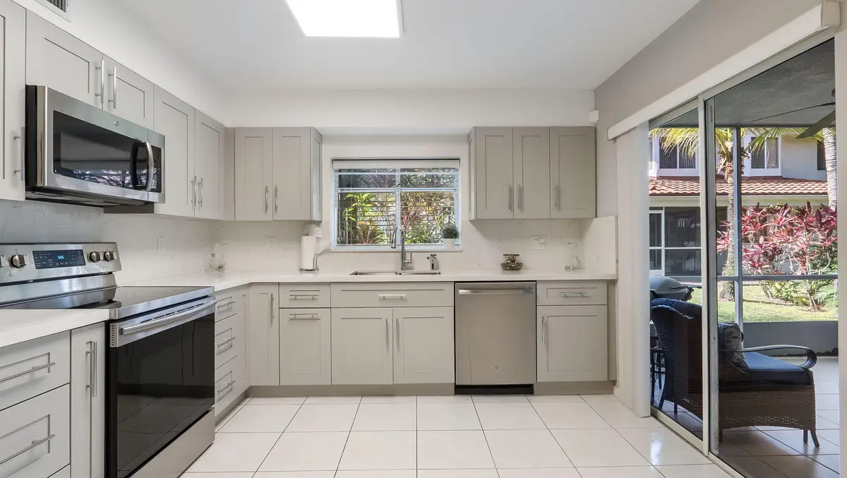 9265 NW 9th Court, Plantation, FL 33324 - #1
