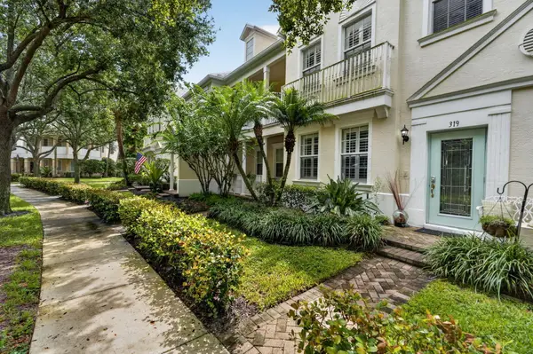 319 E Bay Cedar Circle, Jupiter, FL 33458