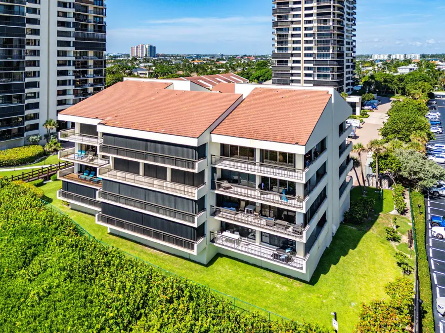 4050 N Ocean Avenue #401, Singer Island, FL 33404 - #3