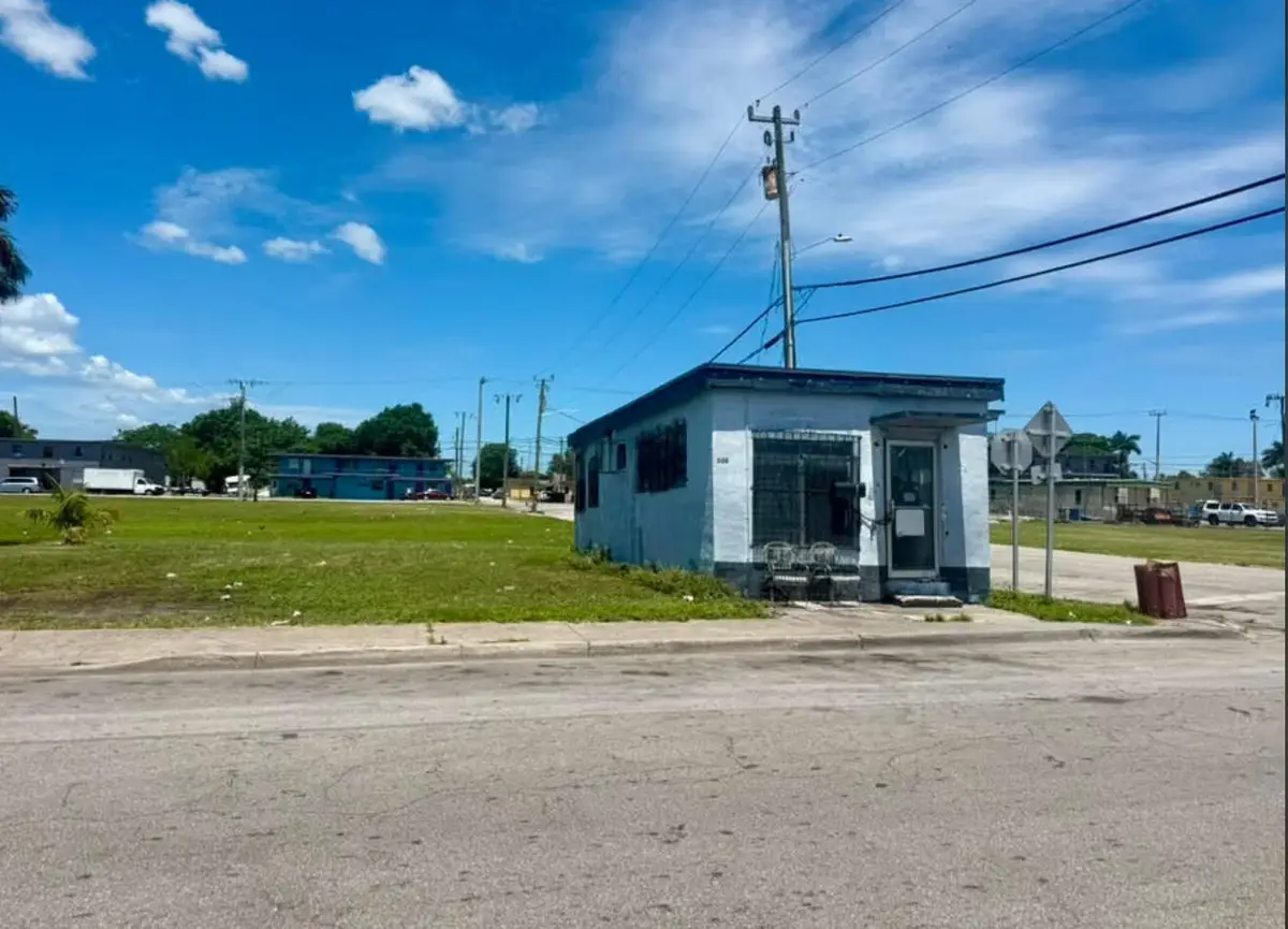 300 SW 5th Street, Belle Glade, FL 33430 - #1