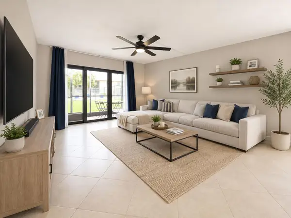 303 Lakeview Drive #102, Weston, FL 33326