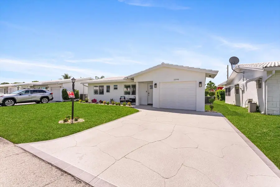 2390 SW 14th Avenue, Boynton Beach, FL 33426 - #3