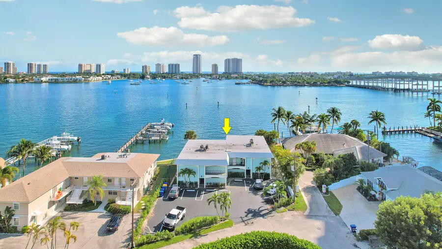 360 Wilma Circle, Riviera Beach, FL 33404 - #2