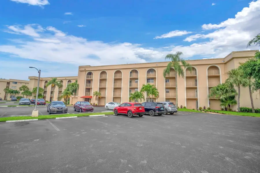 3231 Holiday Springs Boulevard #306, Margate, FL 33063 - #2