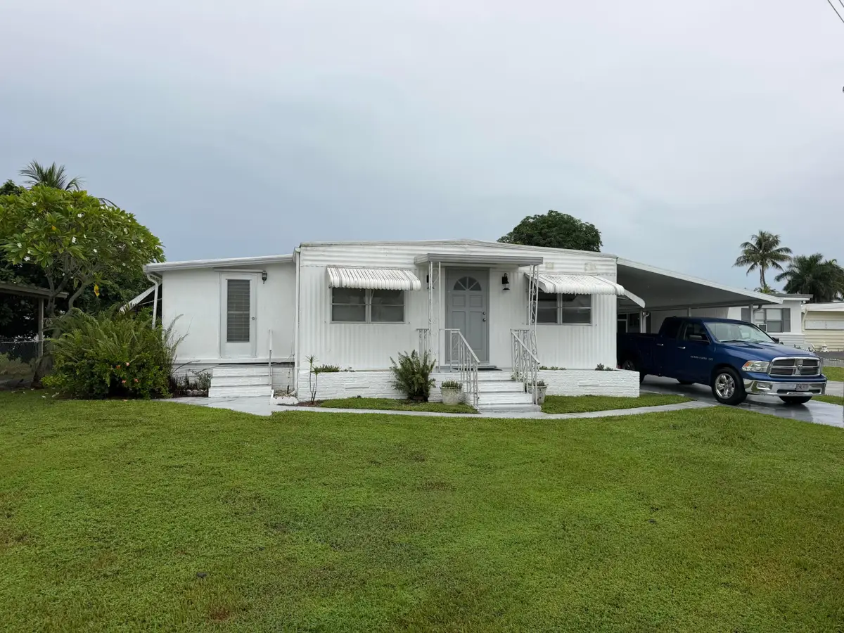 1930 SW 85th Avenue, Davie, FL 33324 - #1